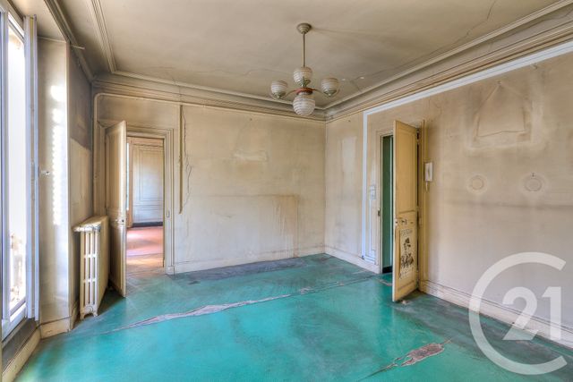 Appartement &agrave; vendre - 5 pi&egrave;ces - 99,31 m2 - Paris - 75010 - ILE-DE-FRANCE