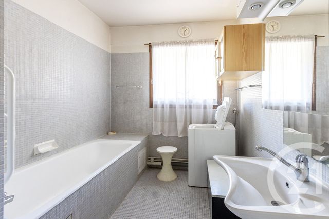 Afficher la photo en grand Appartement F5 à vendre - 5 pièces - 131,11 m2 - Paris - 75005 - ILE-DE-FRANCE