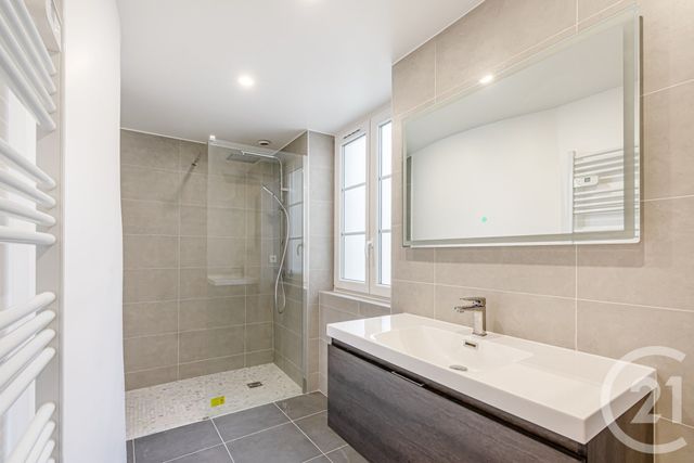 Afficher la photo en grand Appartement à vendre - 4 pièces - 109,71 m2 - Paris - 75003 - ILE-DE-FRANCE