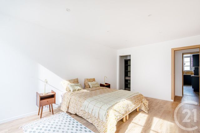 Afficher la photo en grand Appartement à vendre - 4 pièces - 109,71 m2 - Paris - 75003 - ILE-DE-FRANCE