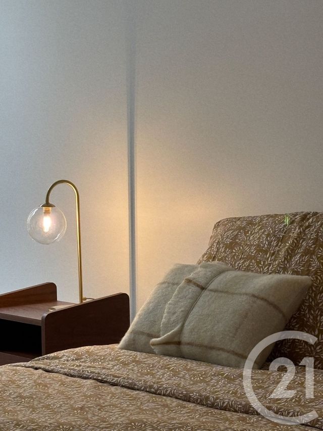 Afficher la photo en grand Appartement à vendre - 4 pièces - 109,71 m2 - Paris - 75003 - ILE-DE-FRANCE