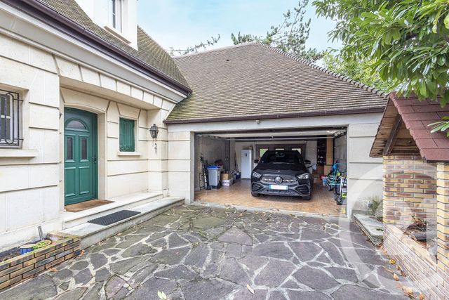 Maison à vendre - 7 pièces - 263,73 m2 - Argenteuil - 95 - ILE-DE-FRANCE