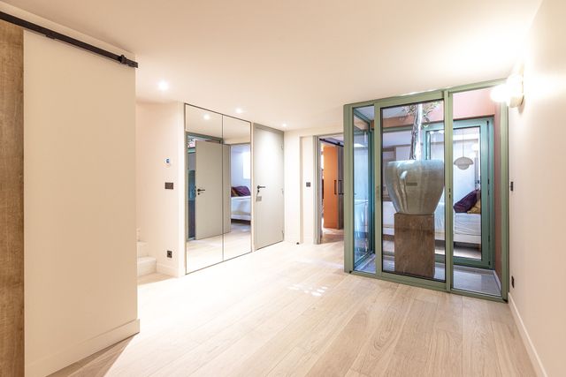 Afficher la photo en grand Maison à vendre - 5 pièces - 120 m2 - Paris - 75005 - ILE-DE-FRANCE