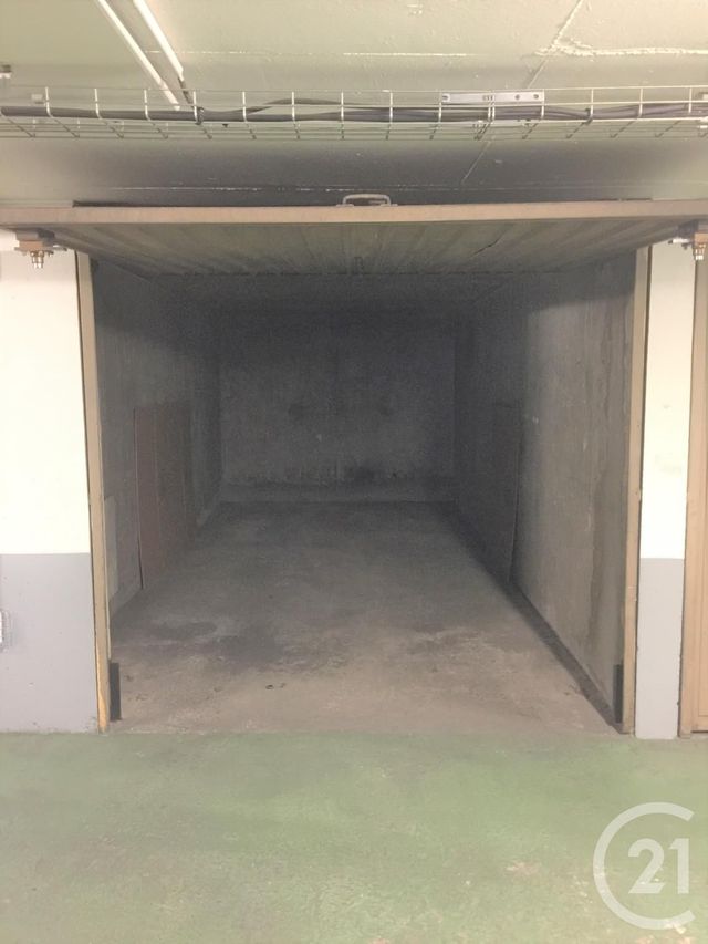 Parking à louer - 10 m2 - Paris - 75006 - ILE-DE-FRANCE