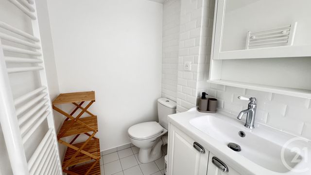 Afficher la photo en grand Appartement F1 à louer - 1 pièce - 35,97 m2 - Paris - 75005 - ILE-DE-FRANCE