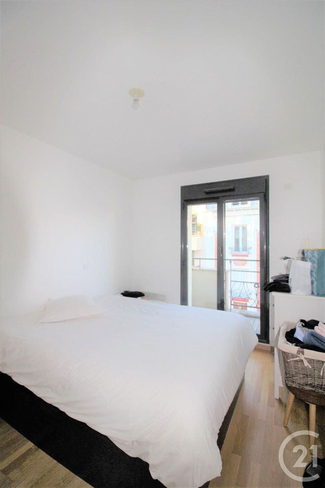 Appartement F3 &agrave; louer - 3 pi&egrave;ces - 65,73 m2 - Levallois Perret - 92 - ILE-DE-FRANCE