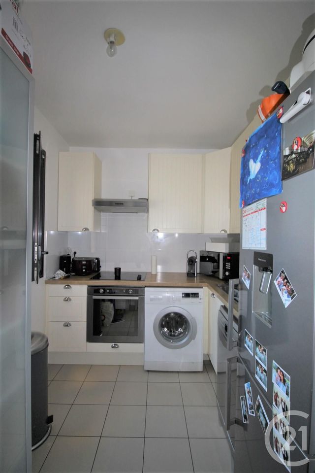 Appartement F3 &agrave; louer - 3 pi&egrave;ces - 65,73 m2 - Levallois Perret - 92 - ILE-DE-FRANCE