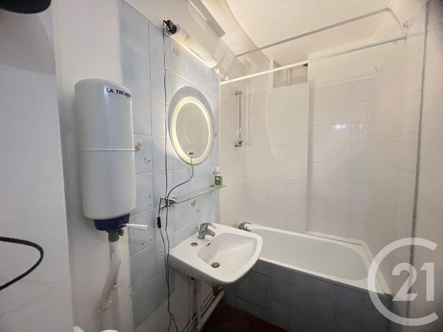 Appartement F2 &agrave; louer - 2 pi&egrave;ces - 35,35 m2 - Paris - 75015 - ILE-DE-FRANCE