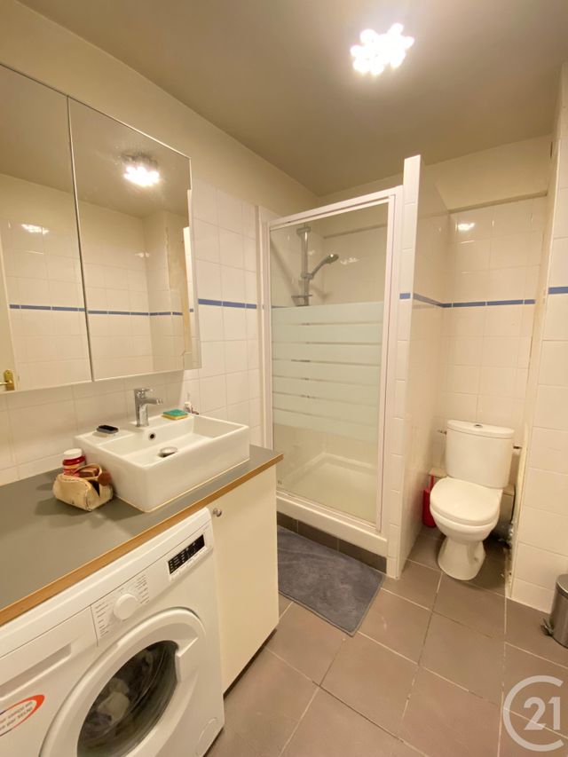 Appartement F1 &agrave; louer - 1 pi&egrave;ce - 26,03 m2 - Paris - 75017 - ILE-DE-FRANCE