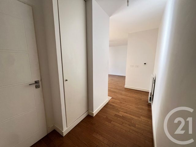 Appartement F1 &agrave; louer - 1 pi&egrave;ce - 30,90 m2 - Paris - 75015 - ILE-DE-FRANCE