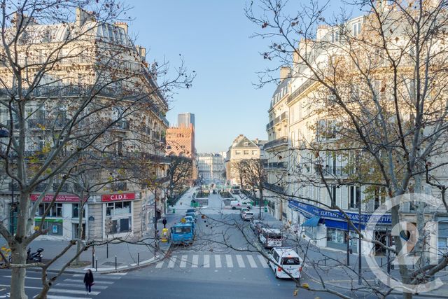 Appartement F5 &agrave; louer - 5 pi&egrave;ces - 137,33 m2 - Paris - 75005 - ILE-DE-FRANCE