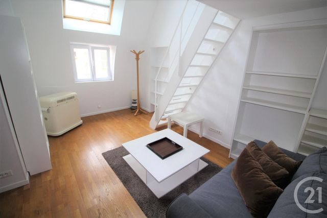 Appartement F1 à louer PARIS