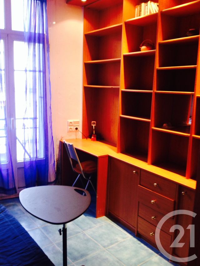 Appartement F1 à louer PARIS