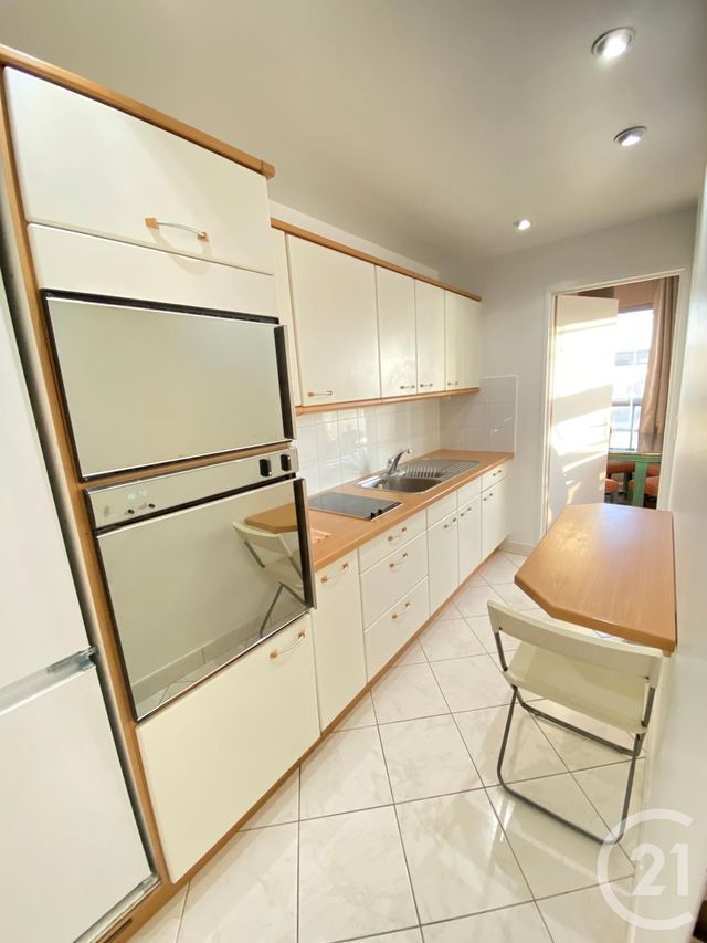 Appartement F2 &agrave; louer - 2 pi&egrave;ces - 51,25 m2 - Paris - 75013 - ILE-DE-FRANCE