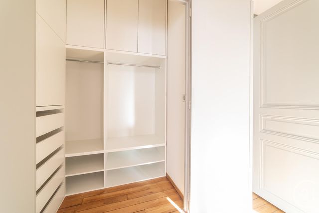 Appartement F5 &agrave; louer - 5 pi&egrave;ces - 110,91 m2 - Paris - 75003 - ILE-DE-FRANCE